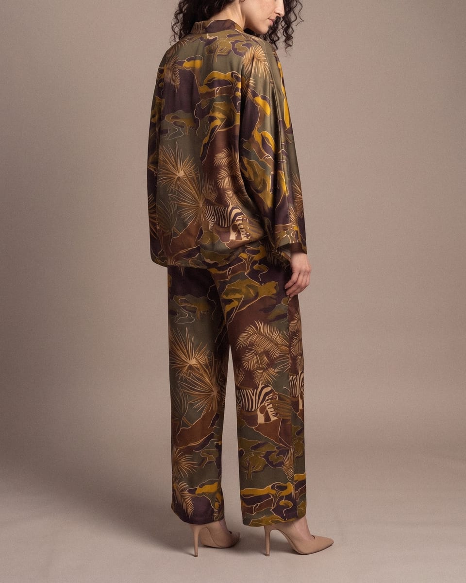 Ensemble kimono, palmes et léopard, porté, nuque et dos du col
